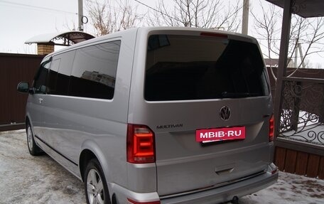 Volkswagen Multivan T6 рестайлинг, 2018 год, 5 600 000 рублей, 6 фотография