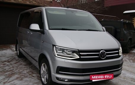 Volkswagen Multivan T6 рестайлинг, 2018 год, 5 600 000 рублей, 2 фотография