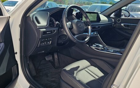 Hyundai Sonata VIII, 2022 год, 2 160 000 рублей, 10 фотография