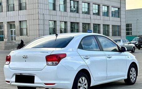 Hyundai Accent IV, 2021 год, 950 000 рублей, 4 фотография