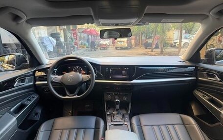 Volkswagen Passat B8 рестайлинг, 2022 год, 1 820 000 рублей, 9 фотография