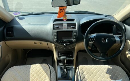 Honda Accord VII рестайлинг, 2004 год, 959 000 рублей, 16 фотография