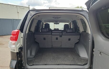 Toyota Land Cruiser Prado 150 рестайлинг 2, 2010 год, 2 499 000 рублей, 12 фотография