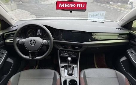 Volkswagen Bora, 2022 год, 1 270 000 рублей, 7 фотография