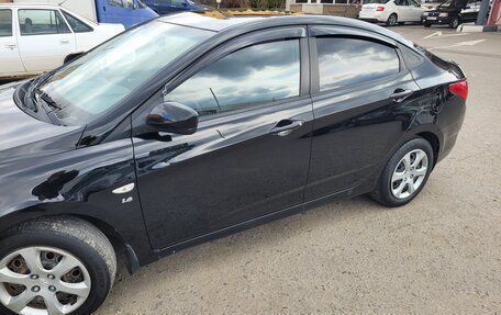 Hyundai Solaris II рестайлинг, 2012 год, 720 000 рублей, 6 фотография