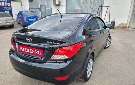 Hyundai Solaris II рестайлинг, 2012 год, 720 000 рублей, 3 фотография