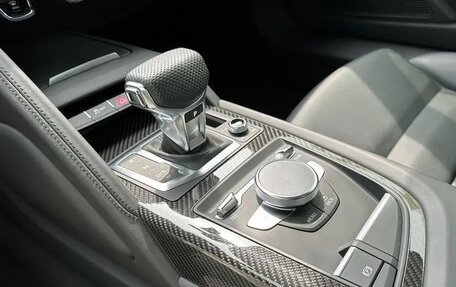 Audi R8, 2022 год, 16 800 000 рублей, 11 фотография