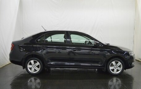 Skoda Rapid I, 2018 год, 1 233 000 рублей, 4 фотография