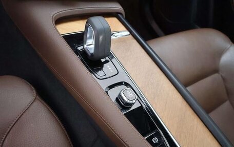 Volvo XC90 II рестайлинг, 2022 год, 4 460 000 рублей, 20 фотография