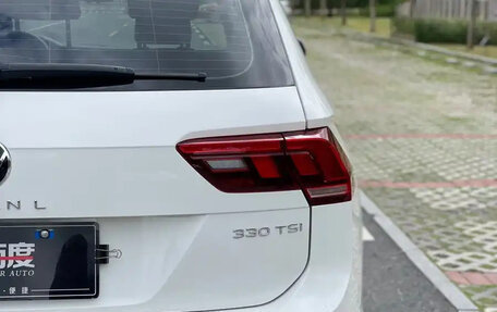 Volkswagen Tiguan II, 2021 год, 2 057 027 рублей, 9 фотография