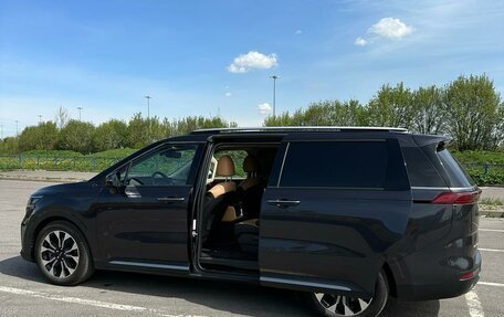 KIA Carnival, 2022 год, 5 600 000 рублей, 5 фотография
