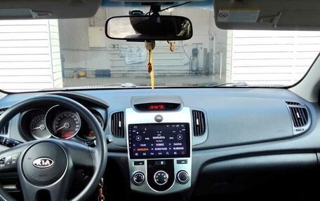 KIA Cerato III, 2010 год, 860 000 рублей, 5 фотография