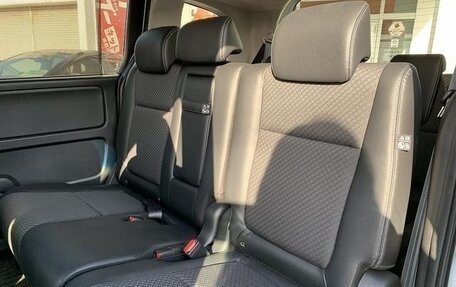 Honda Freed II, 2022 год, 1 430 000 рублей, 32 фотография