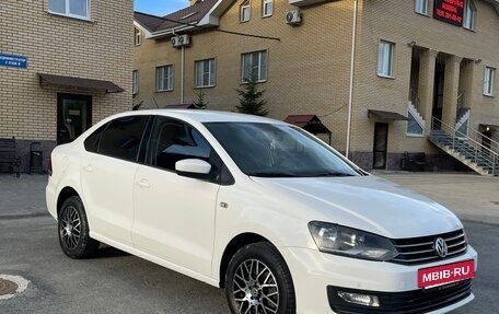Volkswagen Polo VI (EU Market), 2016 год, 949 000 рублей, 3 фотография
