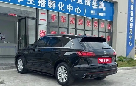 Volkswagen Touareg III, 2021 год, 3 800 888 рублей, 6 фотография