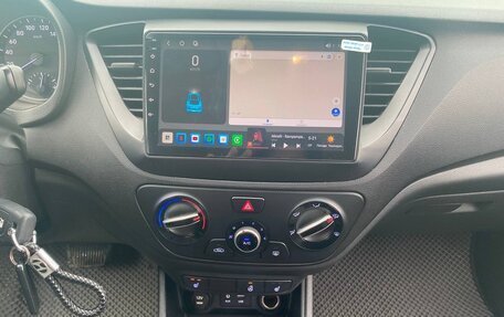 Hyundai Solaris II рестайлинг, 2017 год, 1 030 000 рублей, 13 фотография