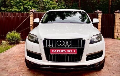 Audi Q7, 2012 год, 2 300 000 рублей, 1 фотография