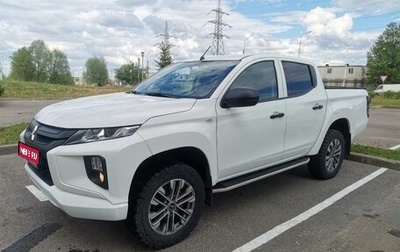 Mitsubishi L200 IV рестайлинг, 2021 год, 2 520 000 рублей, 1 фотография
