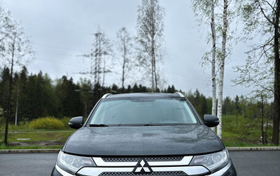 Mitsubishi Outlander III рестайлинг 3, 2020 год, 2 450 000 рублей, 1 фотография
