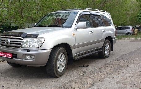 Toyota Land Cruiser 100 рестайлинг 2, 2006 год, 3 200 000 рублей, 1 фотография