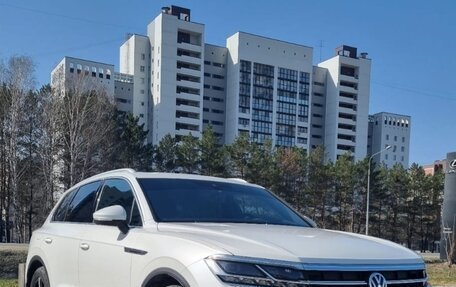 Volkswagen Touareg III, 2019 год, 6 999 000 рублей, 3 фотография