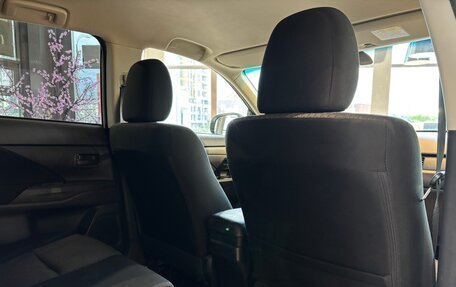 Mitsubishi Outlander III рестайлинг 3, 2013 год, 1 485 000 рублей, 16 фотография