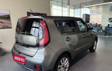 KIA Soul II рестайлинг, 2019 год, 1 700 000 рублей, 5 фотография