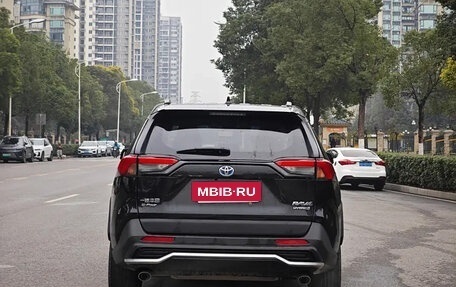Toyota RAV4, 2022 год, 2 600 000 рублей, 6 фотография