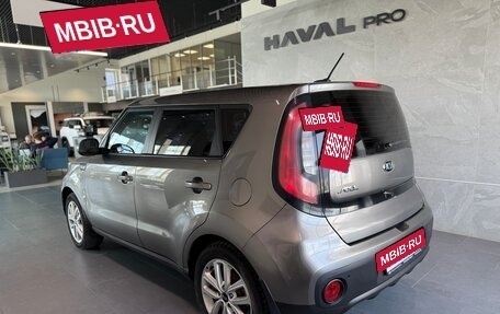 KIA Soul II рестайлинг, 2019 год, 1 700 000 рублей, 4 фотография
