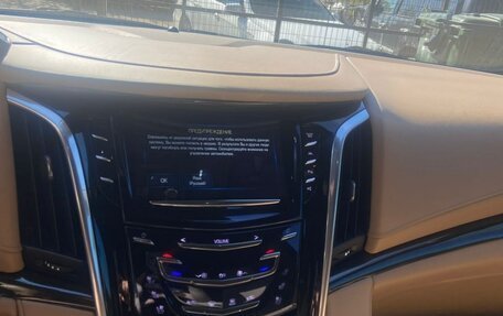 Cadillac Escalade IV, 2020 год, 8 120 000 рублей, 10 фотография