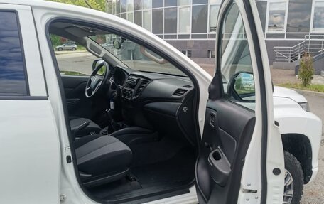Mitsubishi L200 IV рестайлинг, 2021 год, 2 520 000 рублей, 11 фотография