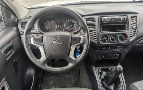 Mitsubishi L200 IV рестайлинг, 2021 год, 2 520 000 рублей, 24 фотография