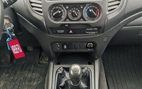 Mitsubishi L200 IV рестайлинг, 2021 год, 2 520 000 рублей, 28 фотография
