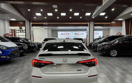 Honda Civic, 2022 год, 1 620 000 рублей, 6 фотография
