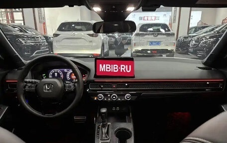 Honda Civic, 2022 год, 1 620 000 рублей, 10 фотография