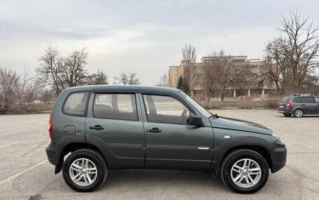 Chevrolet Niva I рестайлинг, 2012 год, 580 000 рублей, 3 фотография