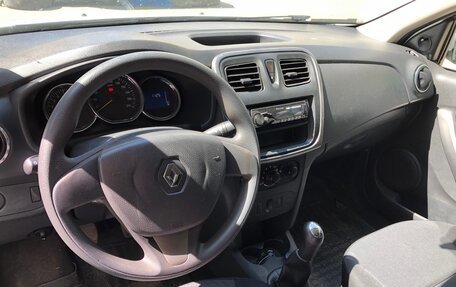 Renault Logan II, 2016 год, 615 000 рублей, 8 фотография