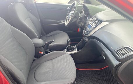Hyundai Solaris II рестайлинг, 2013 год, 685 000 рублей, 10 фотография