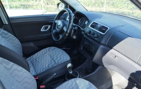 Skoda Fabia II, 2009 год, 587 000 рублей, 9 фотография