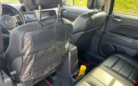 Jeep Liberty (Patriot), 2012 год, 1 500 000 рублей, 2 фотография