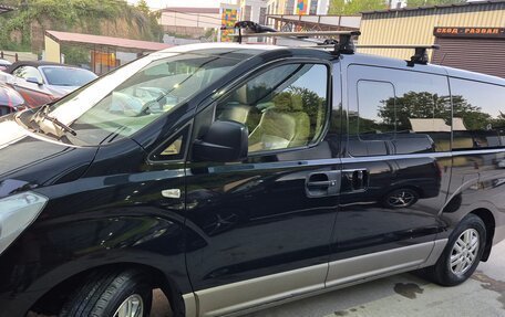 Hyundai H-1 II рестайлинг, 2017 год, 2 400 000 рублей, 6 фотография