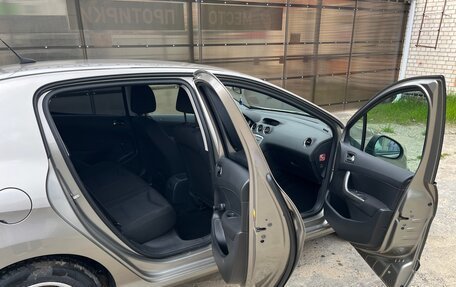 Peugeot 308 II, 2011 год, 650 000 рублей, 7 фотография