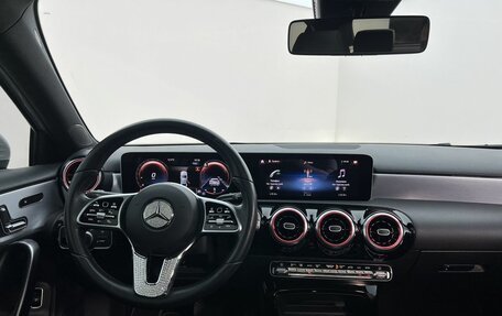 Mercedes-Benz A-Класс, 2020 год, 2 830 000 рублей, 14 фотография