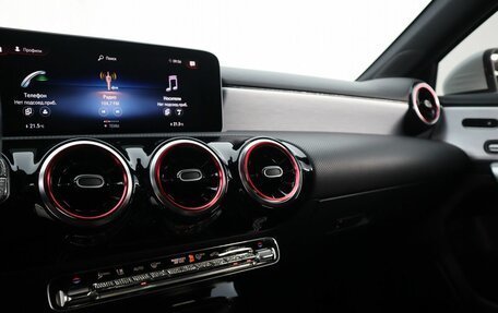 Mercedes-Benz A-Класс, 2020 год, 2 830 000 рублей, 19 фотография