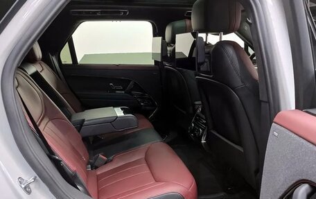 Land Rover Range Rover Sport, 2024 год, 13 650 000 рублей, 16 фотография