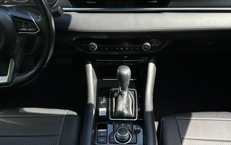 Mazda 6, 2019 год, 2 630 000 рублей, 17 фотография