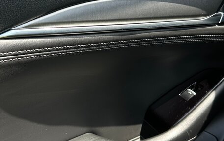 Mazda 6, 2019 год, 2 630 000 рублей, 21 фотография