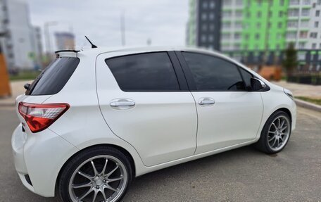 Toyota Vitz, 2018 год, 1 300 000 рублей, 3 фотография