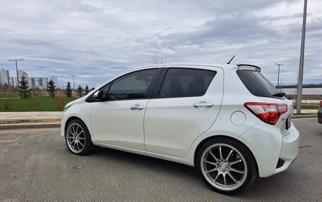 Toyota Vitz, 2018 год, 1 300 000 рублей, 5 фотография