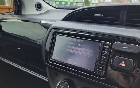 Toyota Vitz, 2018 год, 1 300 000 рублей, 10 фотография